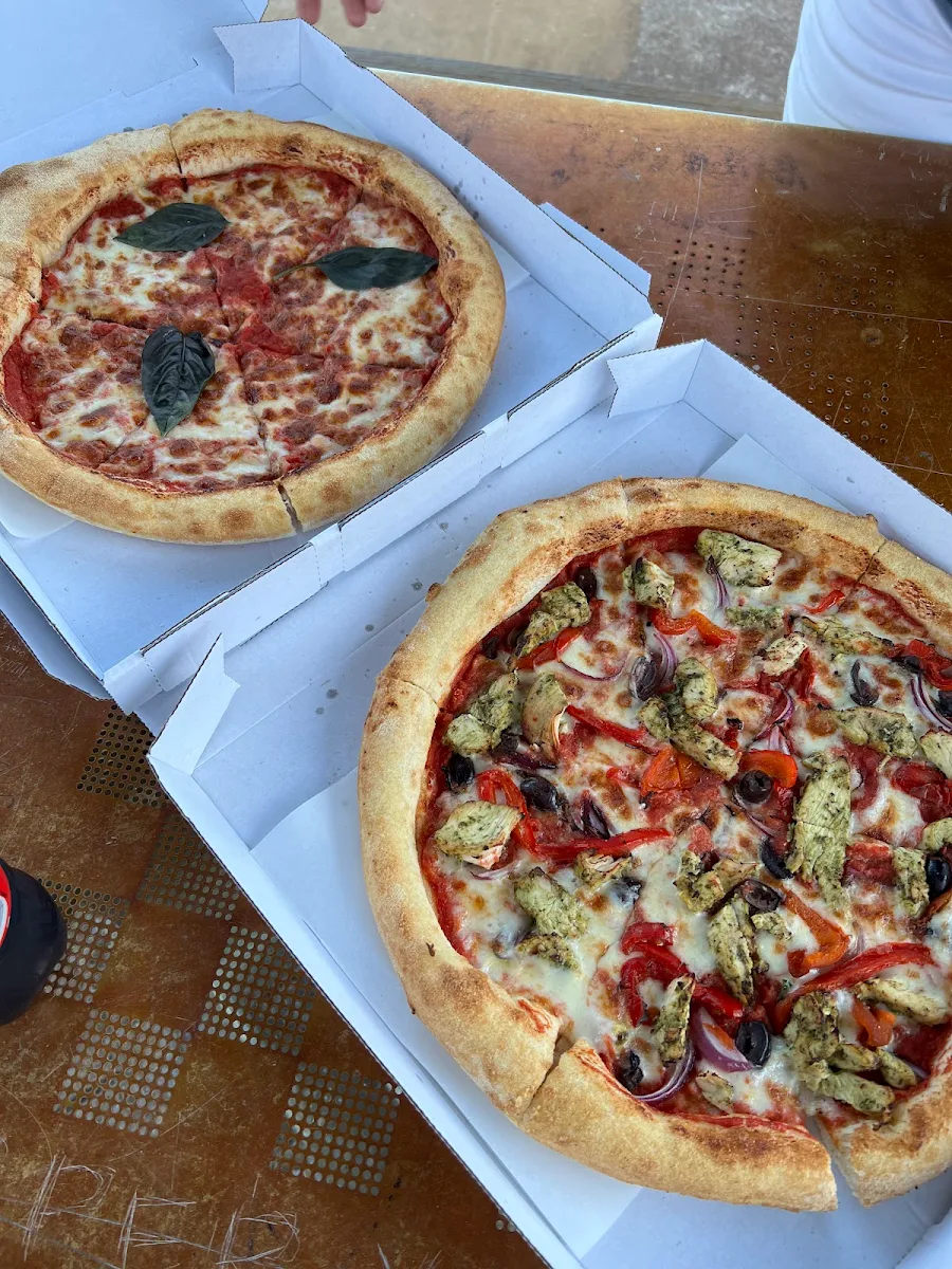 Highlights, Ciao Bello Pizza & Pasta