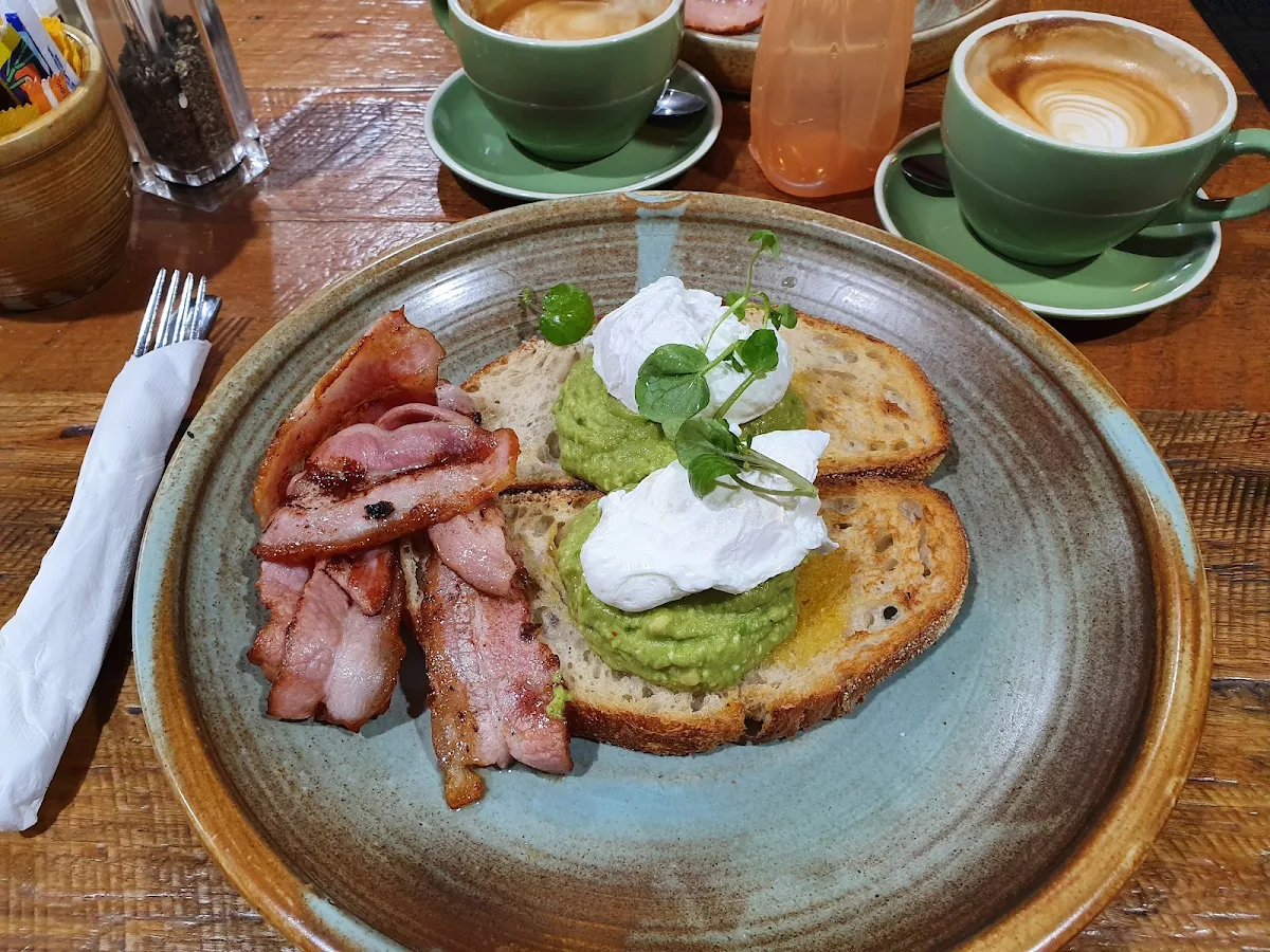 Smashed Avocado, Vanilla Pod Food & Espresso Bar