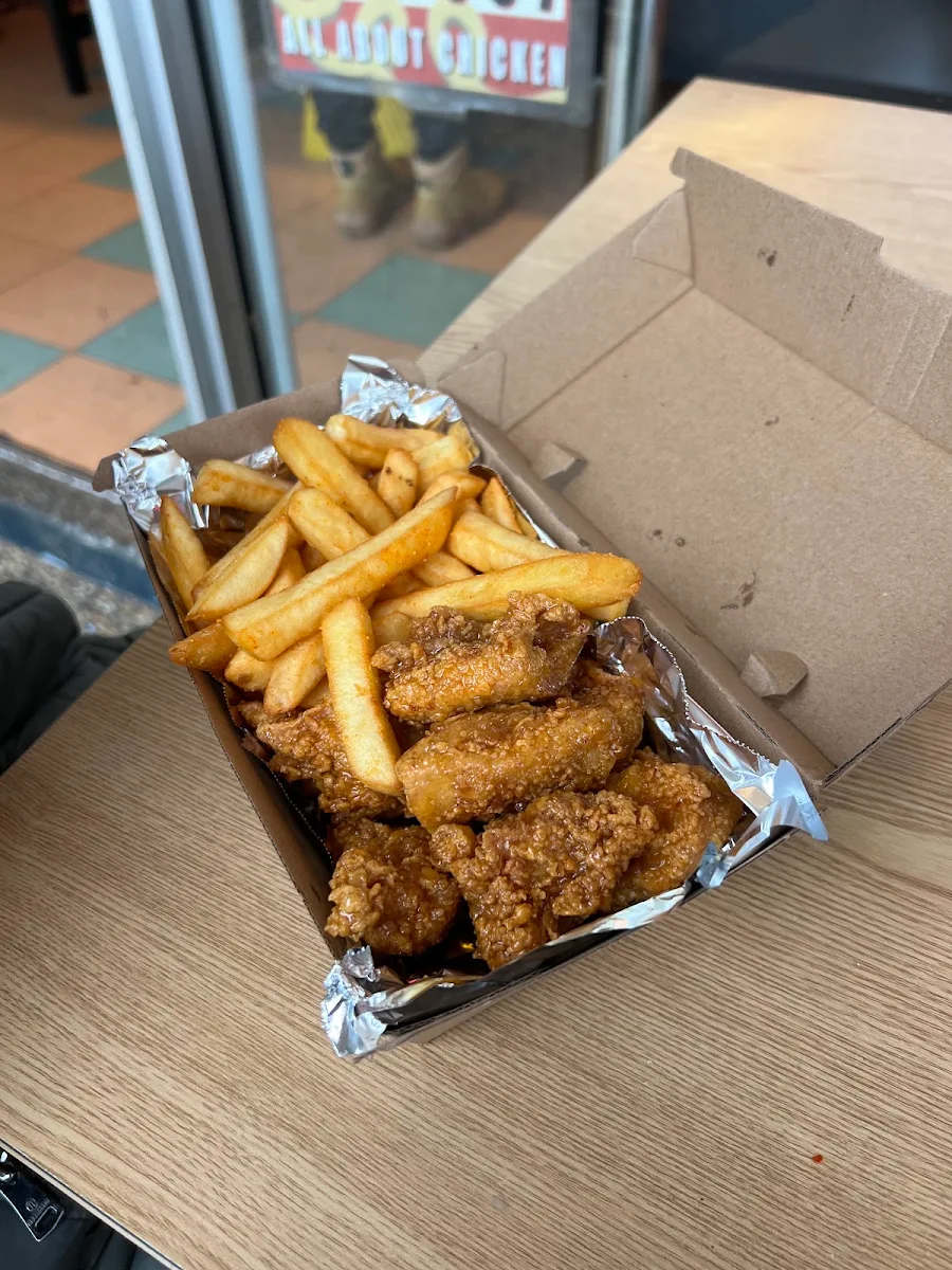 Garlic Soy Boneless Fried Chicken