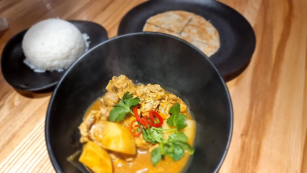 Noodle Hut Beef Curry Massaman Beef
