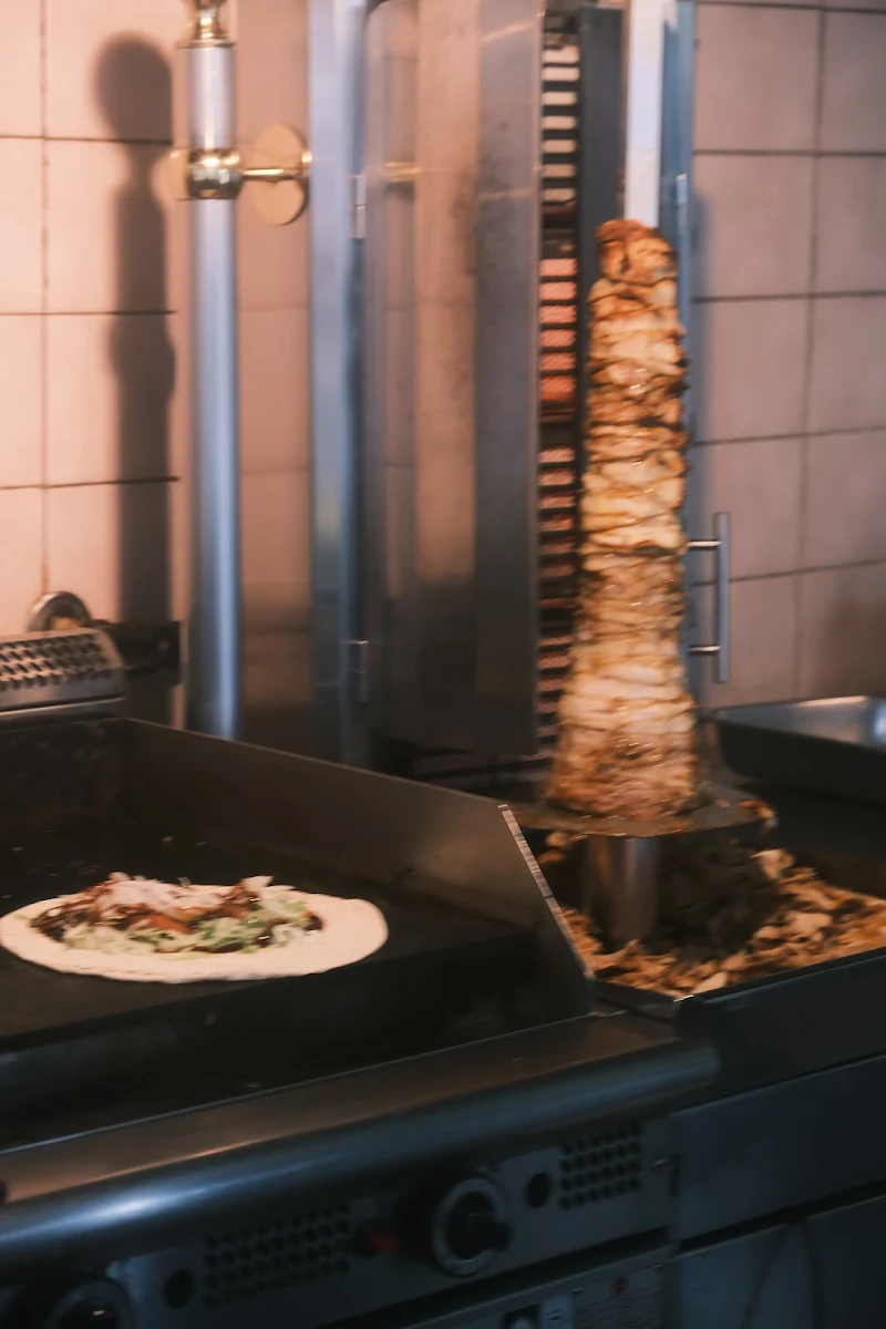 Highlights, Ser Bar Kebab & Pide House