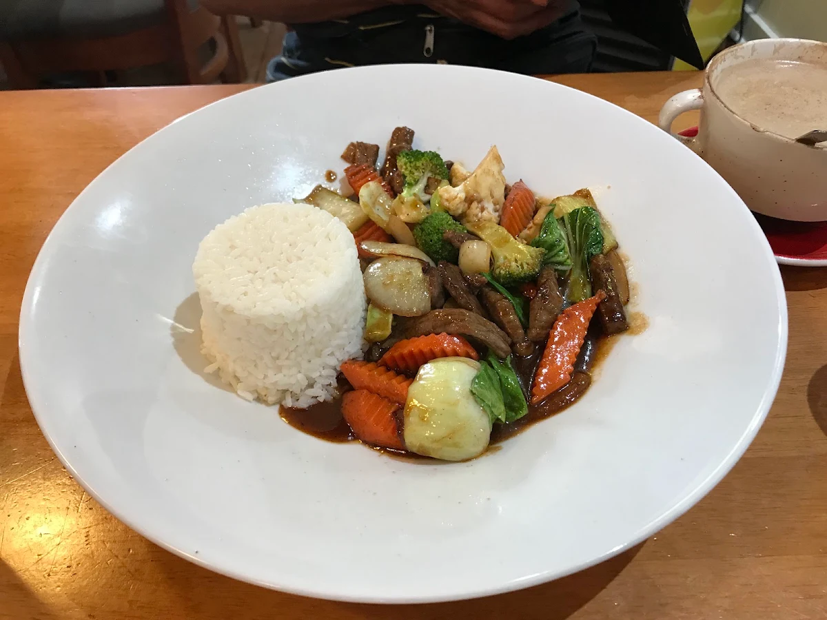BBQ Beef, Philippine Magic Cafe Walpole