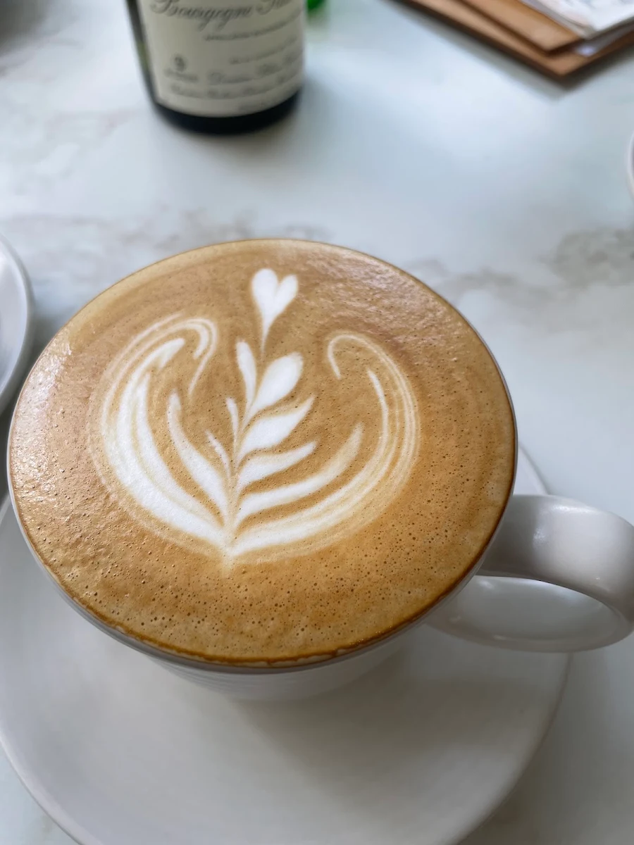 Highlights, Joie Cafe Bistro