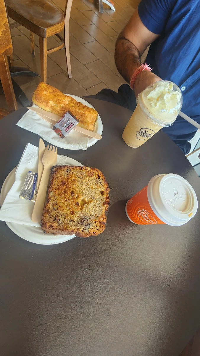 Highlights, Gloria Jean's Woodcroft