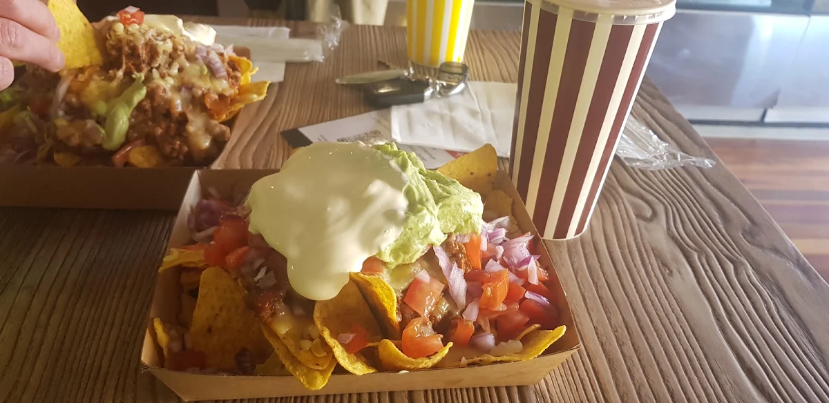 Beef Nachos, The House of Pie