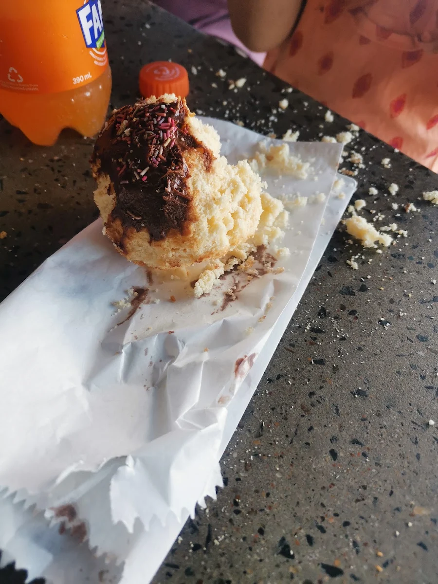 Doughnut, The House of Pie