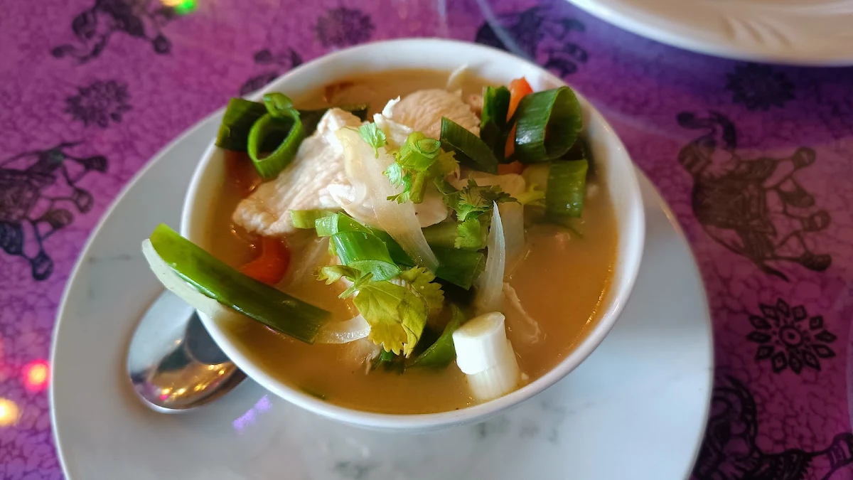 Highlights, Annola Thai Restaurant