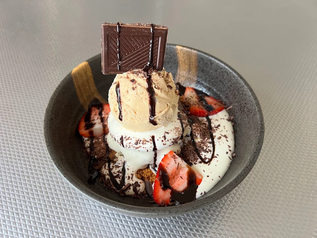 Highlights, Cha Cha Dessert Bar