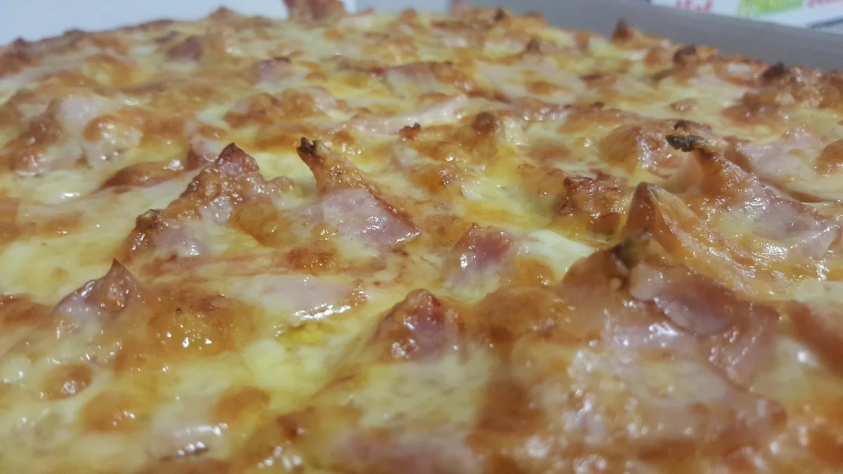 Aussie Pizza