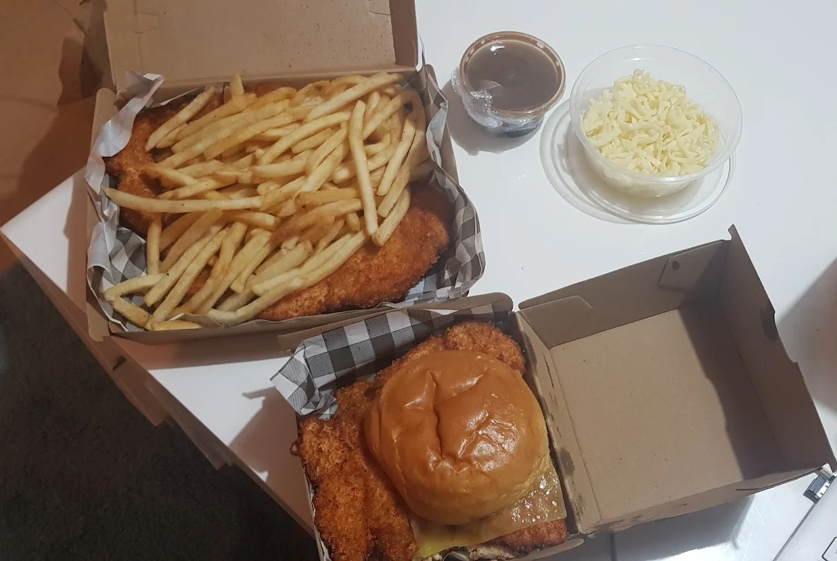 Chicken Schnitzel, Wholly Schnit Food Truck