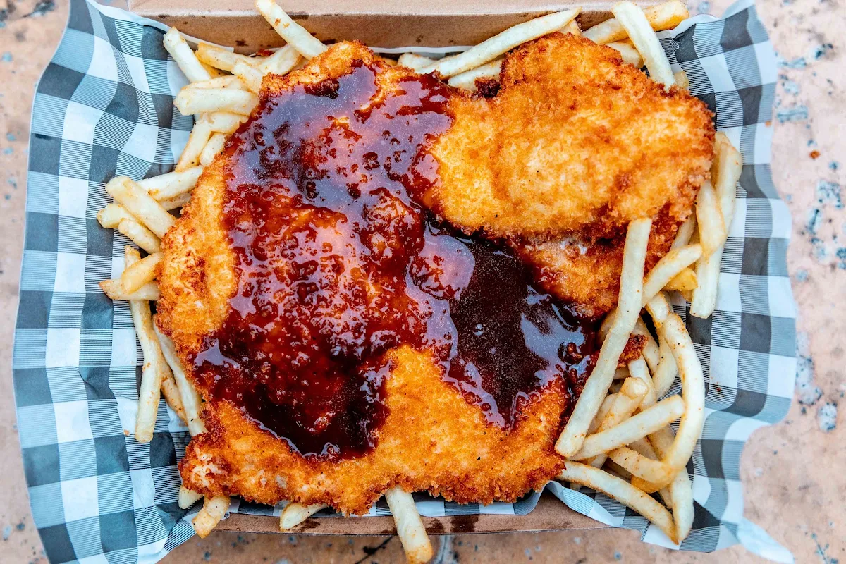 Highlights, Wholly Schnit Food Truck