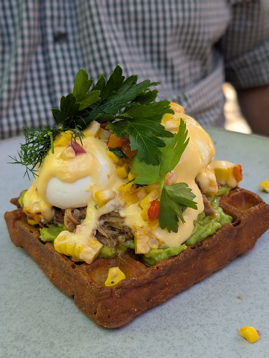 Pulled Pork Benedict, Milawa Bakery Cafe
