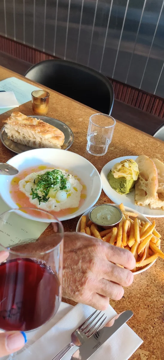 Melon Stracciatella, Casa Perth