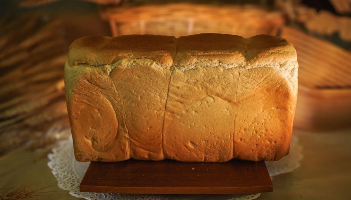 Highlights, Candlewood Loaf