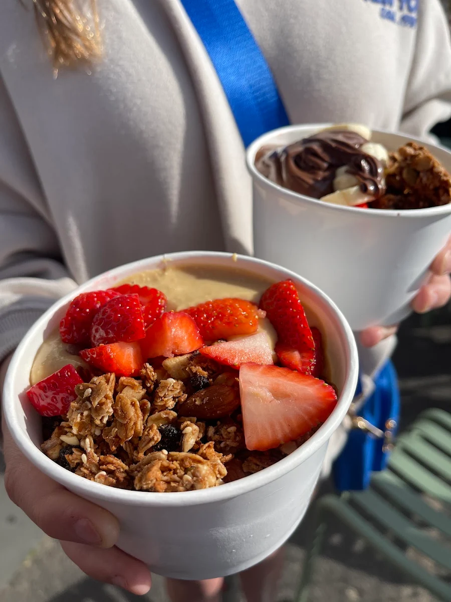 Custom Açai Bowl