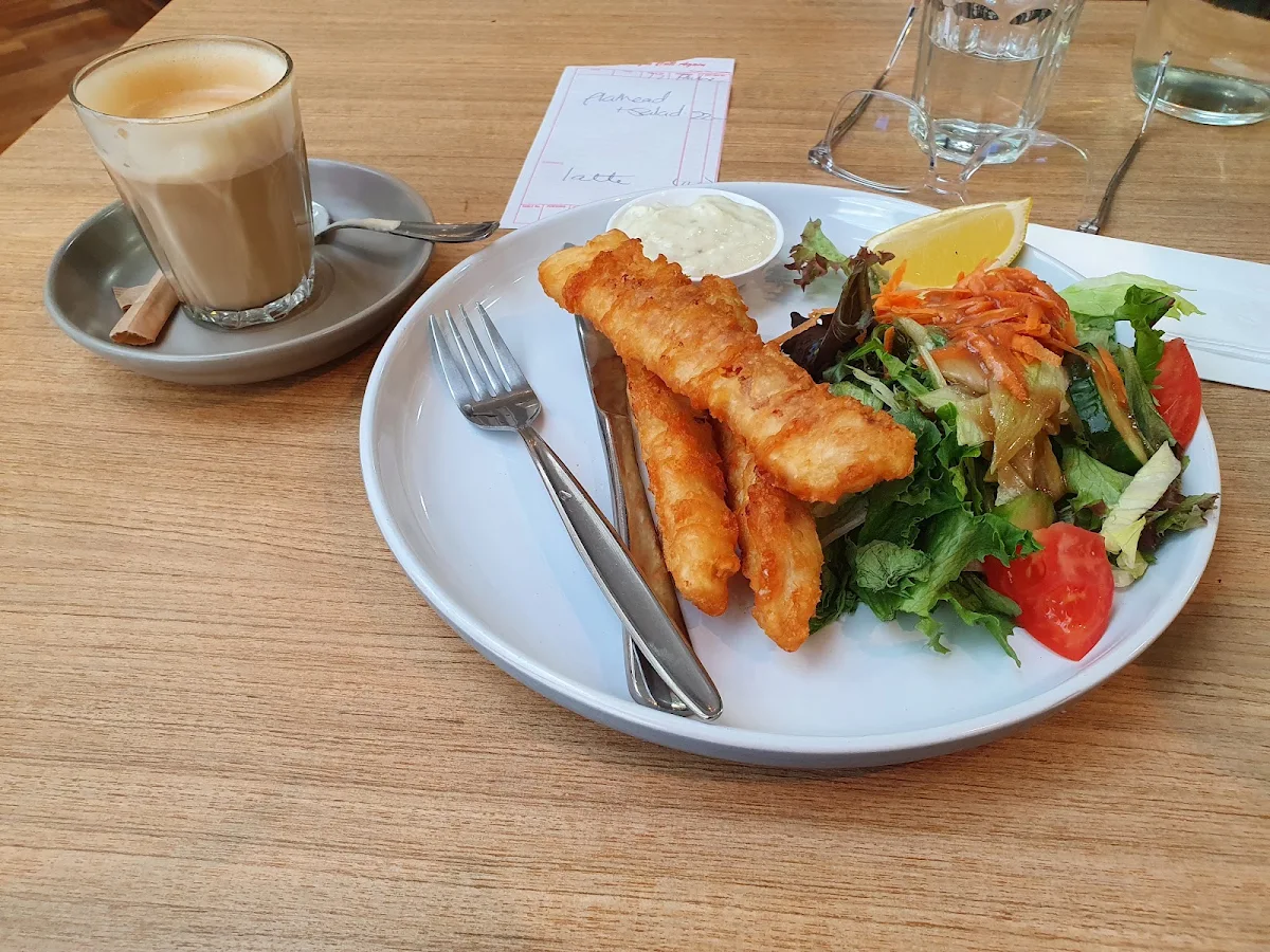 Highlights, Centreview Cafe