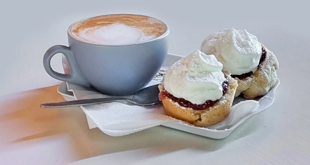 Highlights, Fanny Mae's Cafe