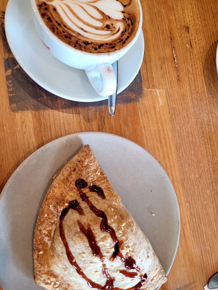 Vegetable Pastie, Rolling Pin Pies & Cakes