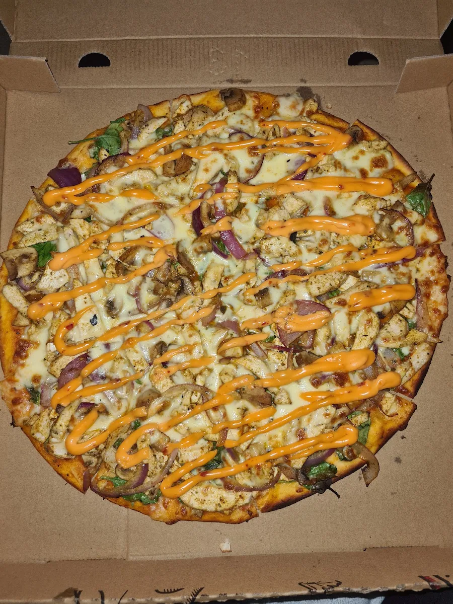 Moroccan Chicken Pizza 12