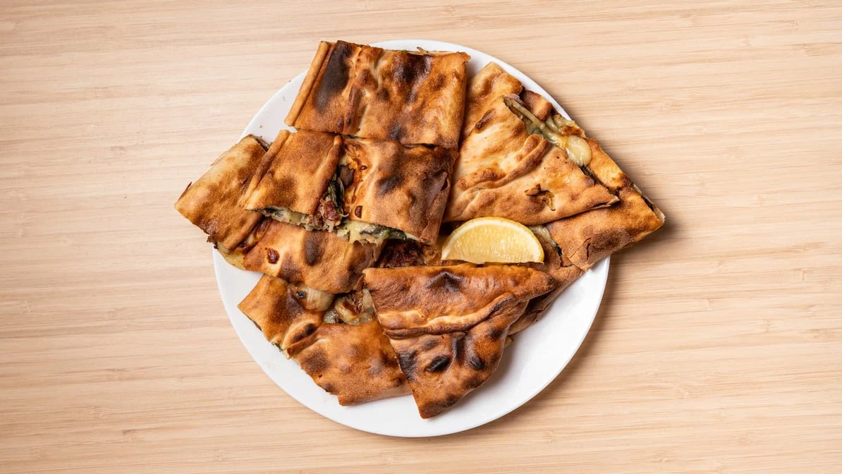 Highlights, Sinbad's Kebab Pizza and Gozleme