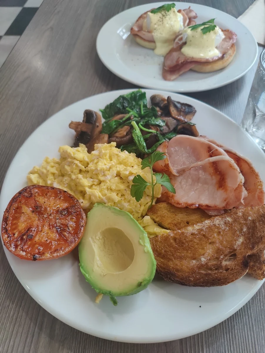 Highlights, The Shed Cafe Red Cliffs