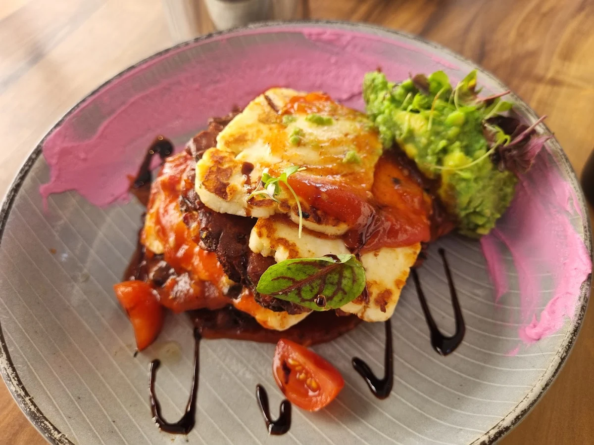 Halloumi Stack, Grind & Co. Pemulwuy