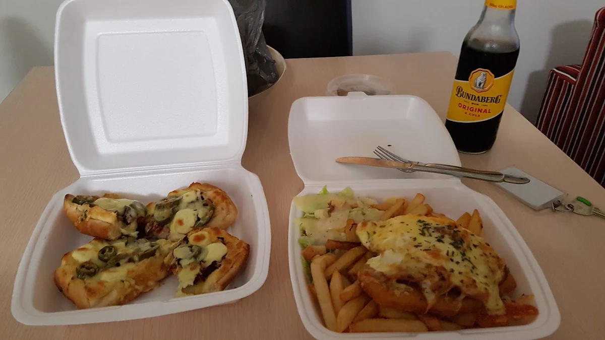 Highlights, MLC HOT ROCKS AND PIZZAS