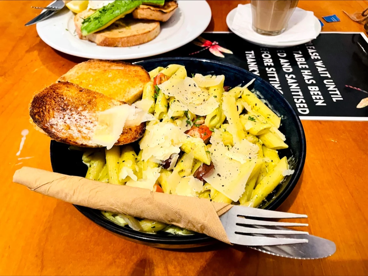 Basil Pasta, Dragonfly Cafe