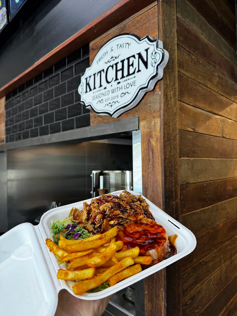 Highlights, AB ROYAL KEBABS AND PIZZA