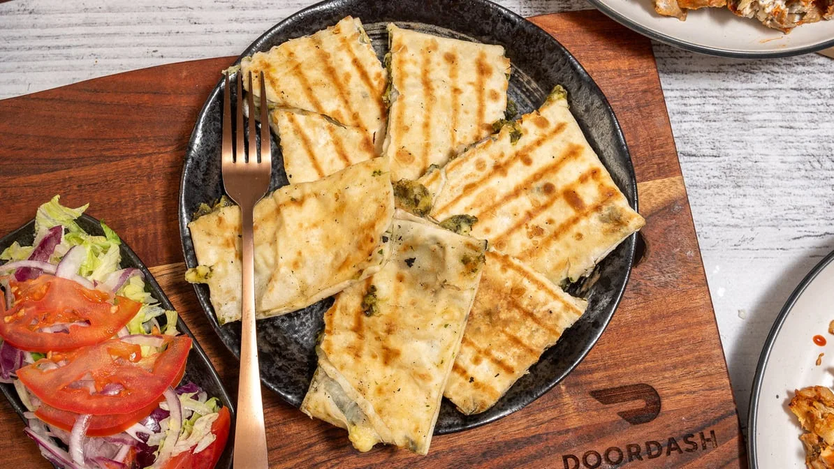 Highlights, AB ROYAL KEBABS AND PIZZA