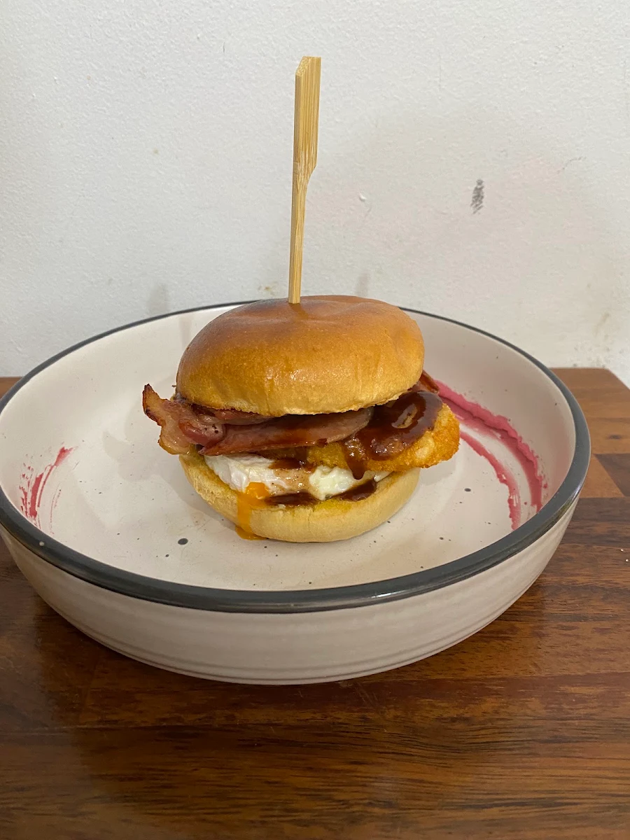 Bacon & Egg Roll
