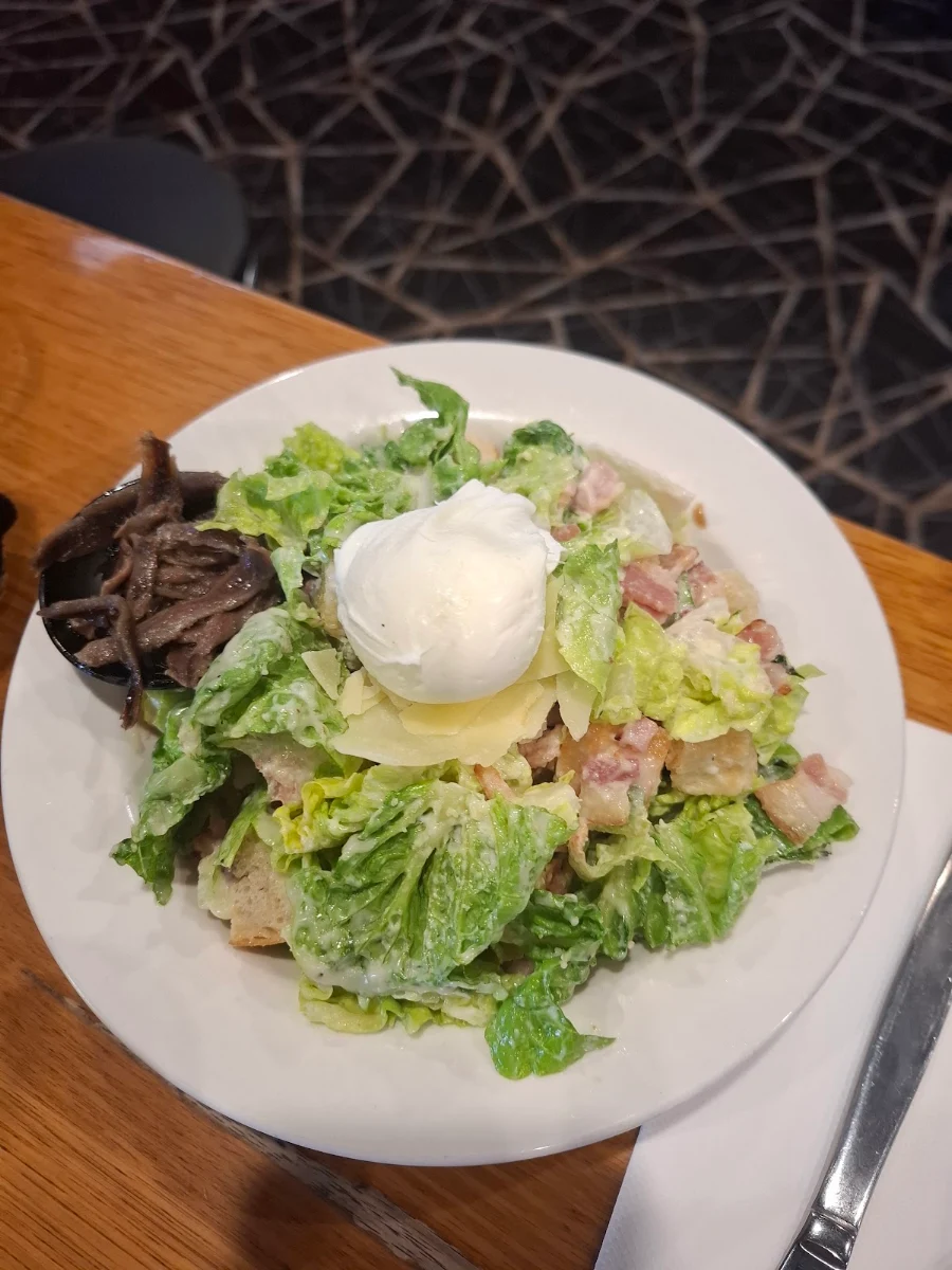 Caesar Salad, Cobram Hotel