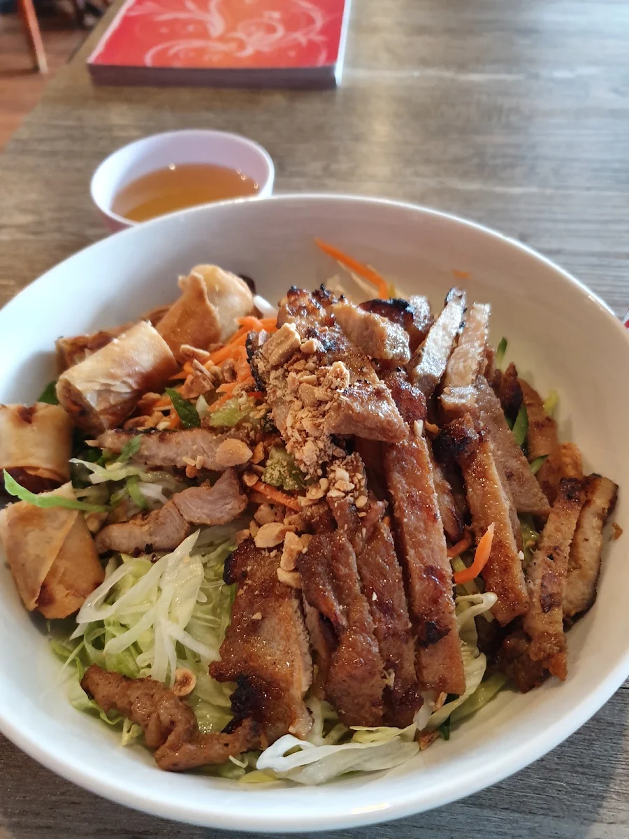 Lemongrass Beef, Pho Inn