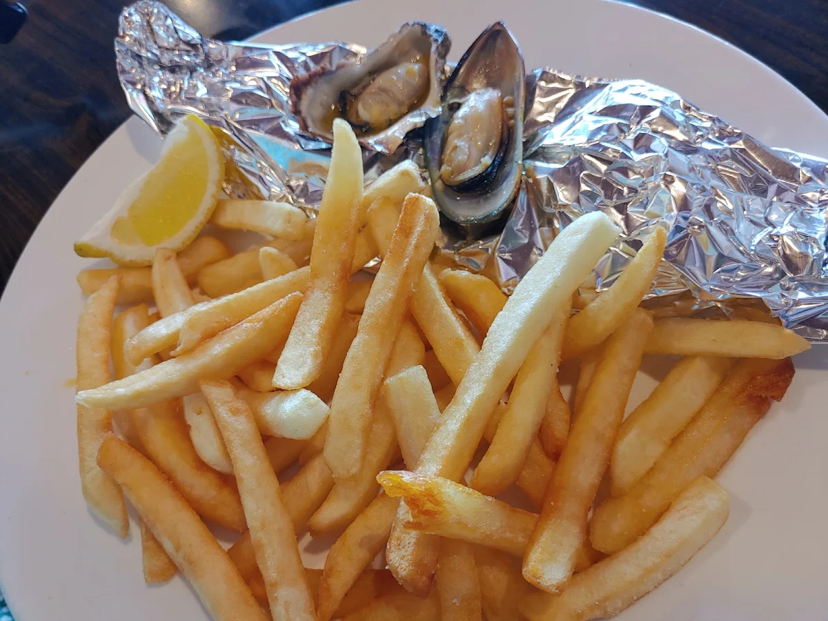 Highlights, Duci's Italian Restaurant