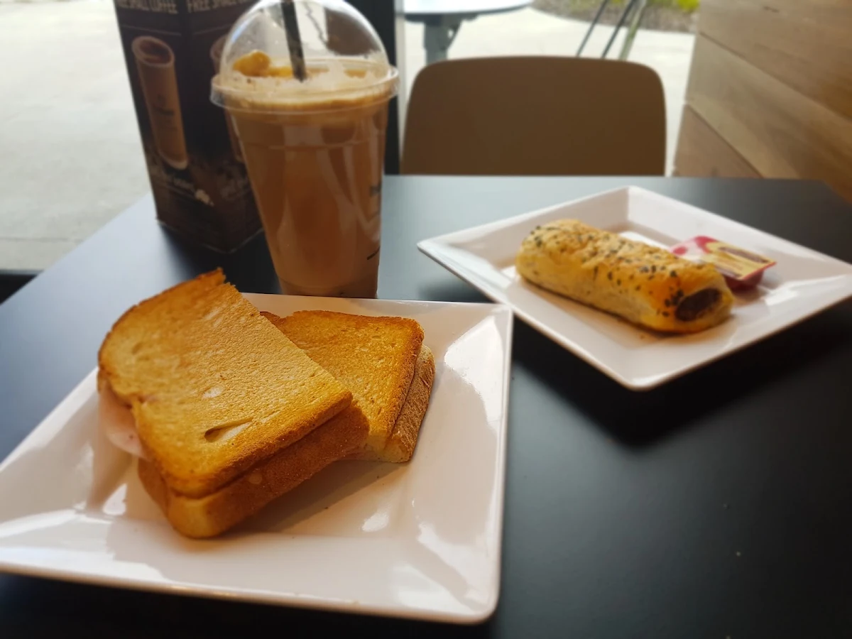 Ham Cheese Tomato Toasted Sandwich