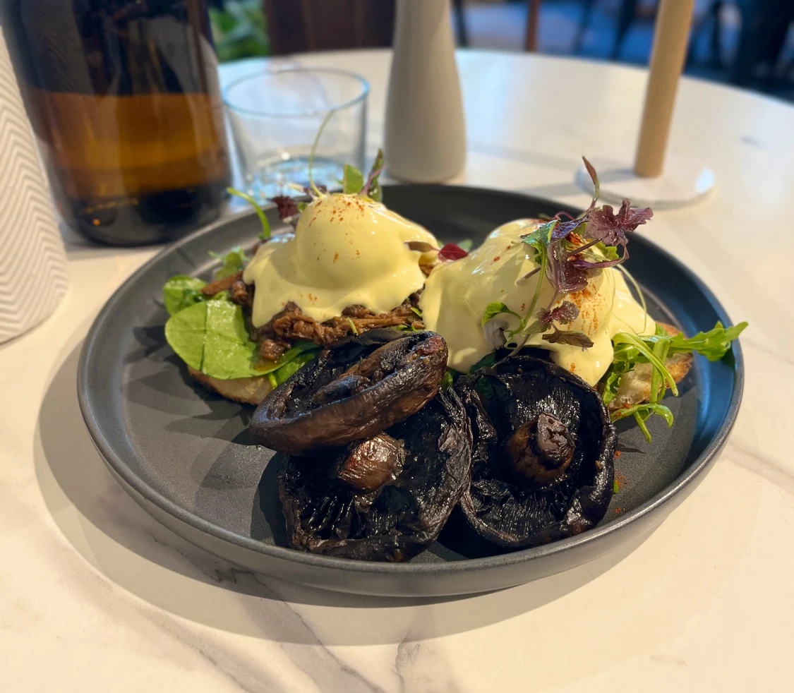 Slow Cooked Brisket Benedict