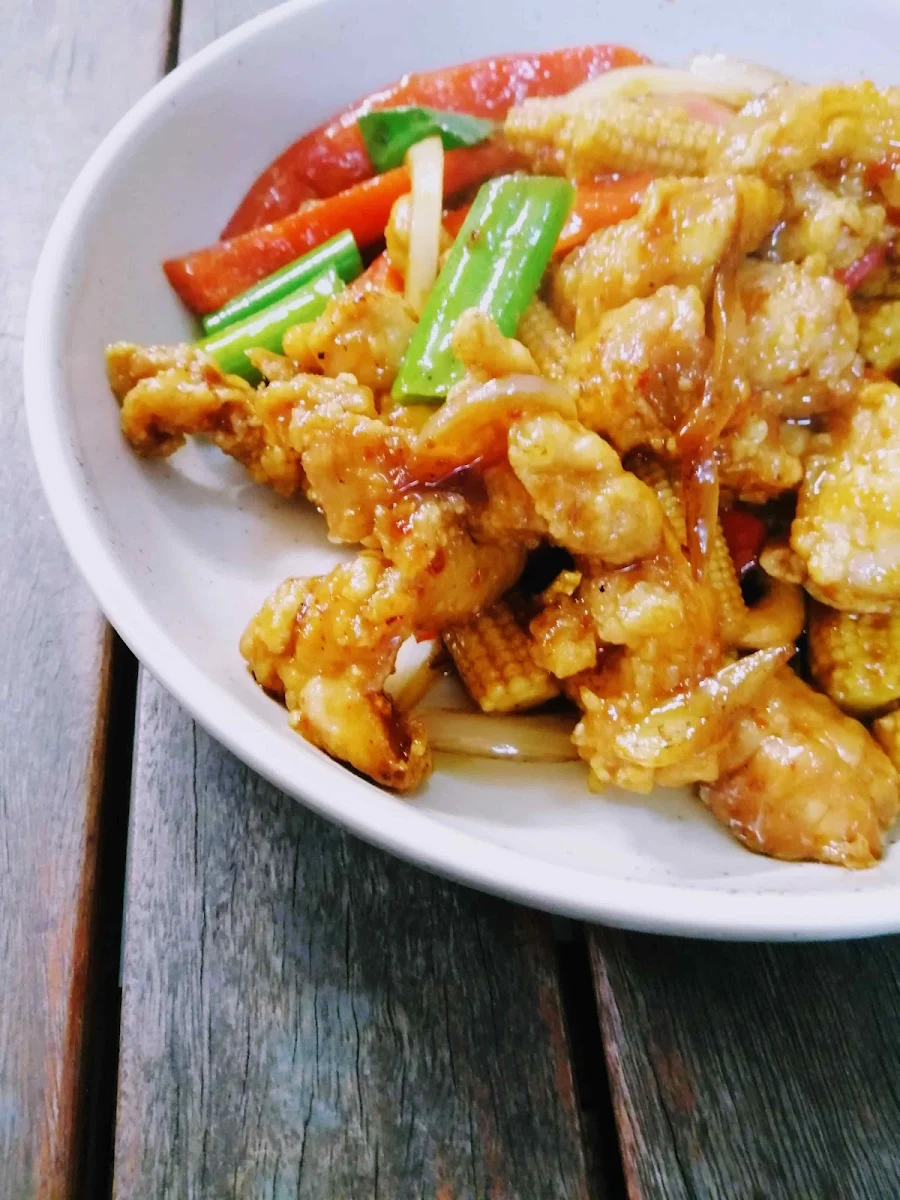 Crispy Chicken & Cashew Nut
