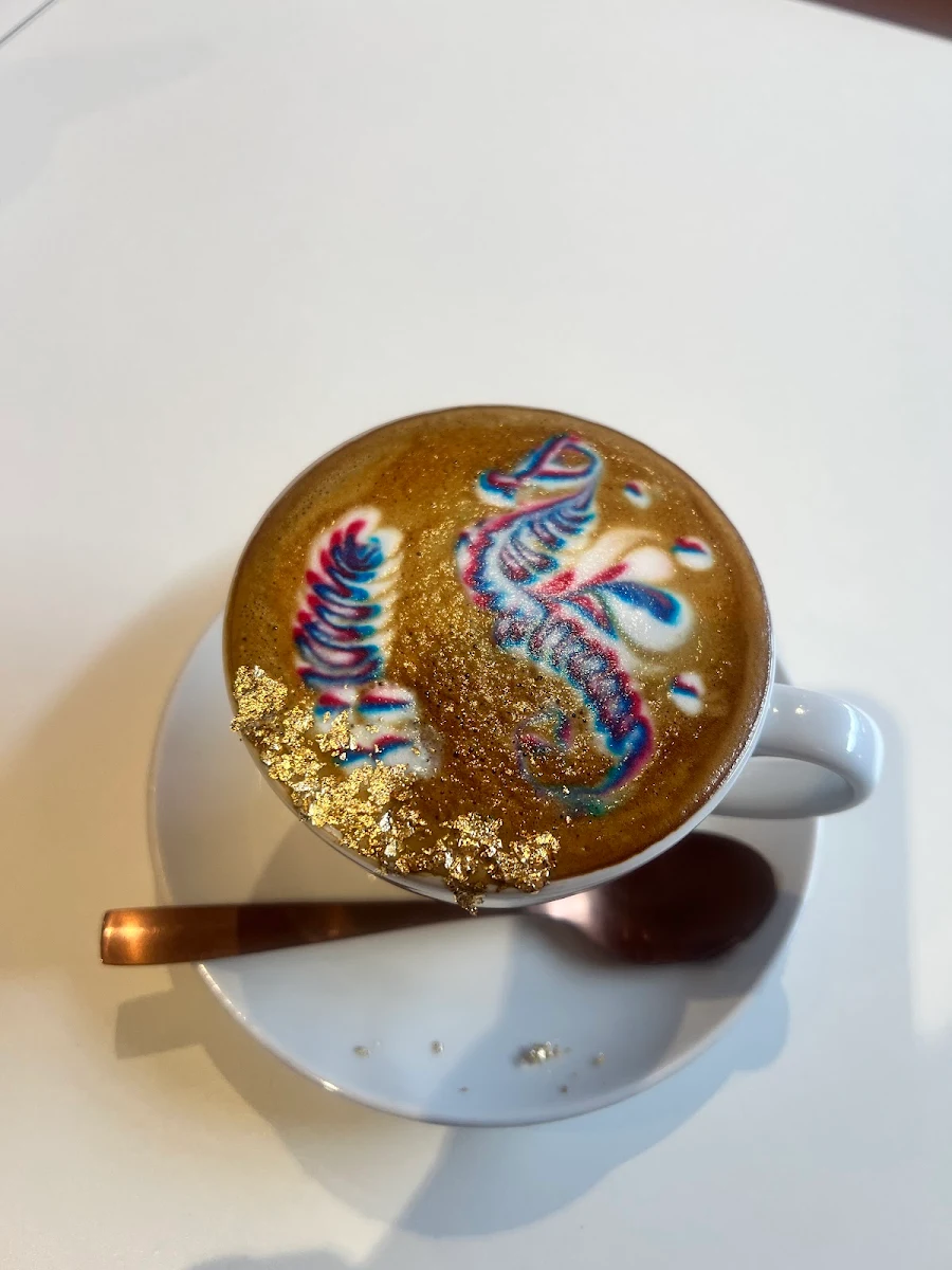 Rainbow Latte, Feekah Cafe