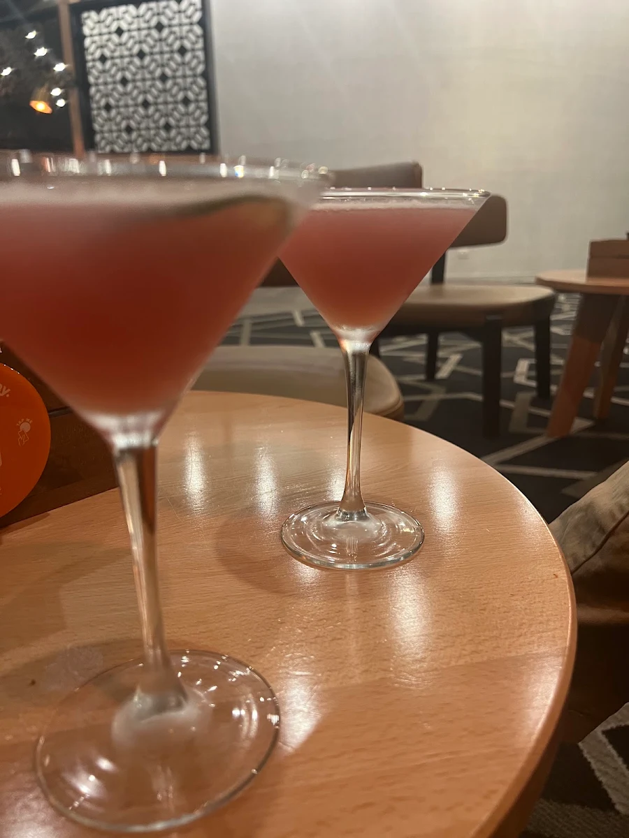 Cosmopolitan, Varsity Lakes Tavern