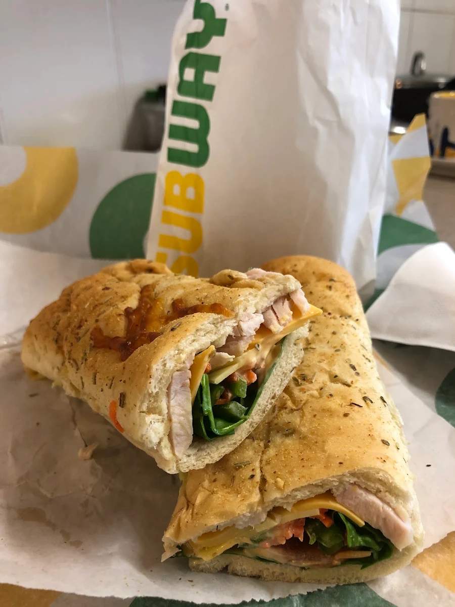 Veggie Delite with Avo