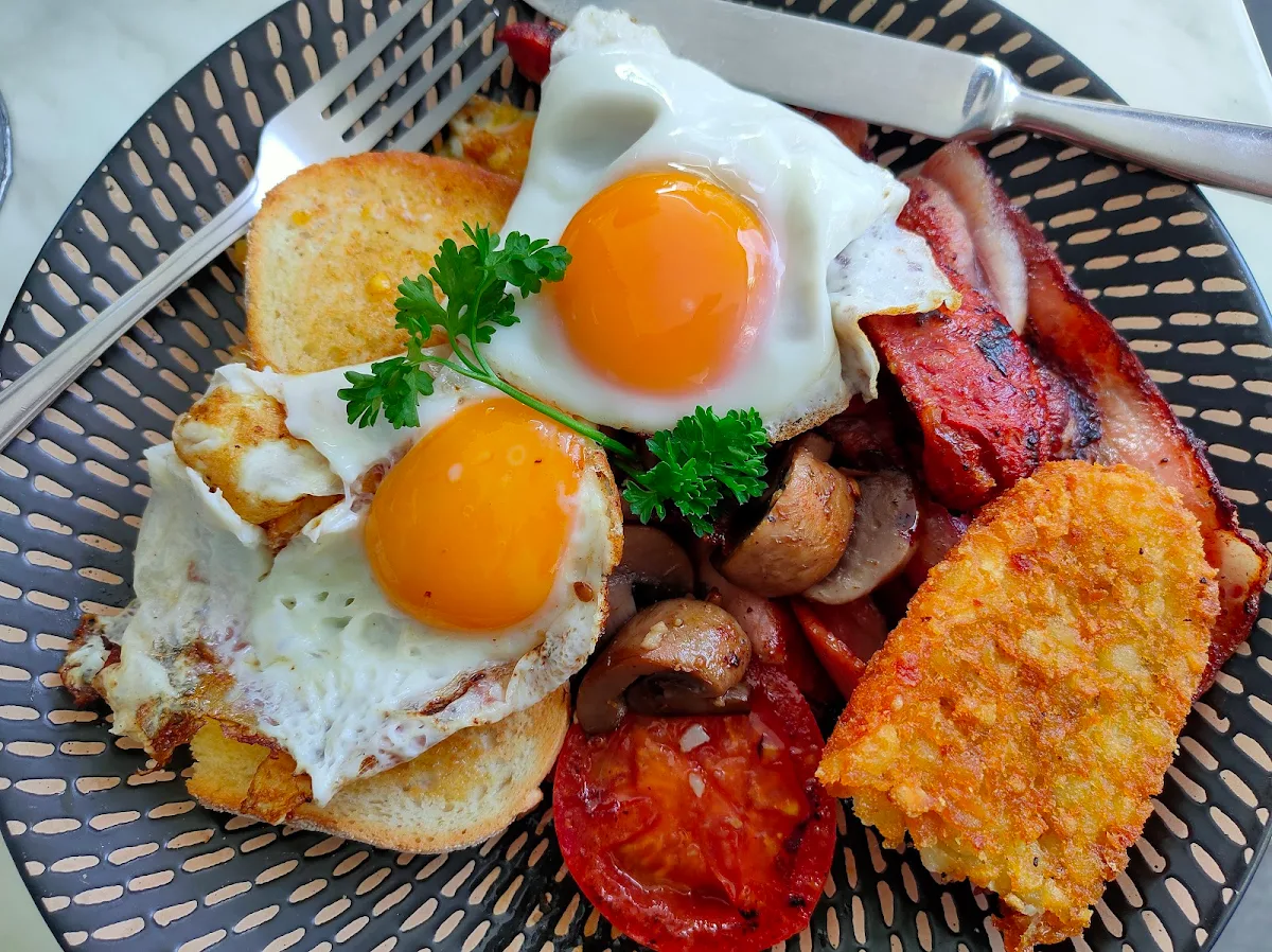Canadian Breakfast, ARC Cafe