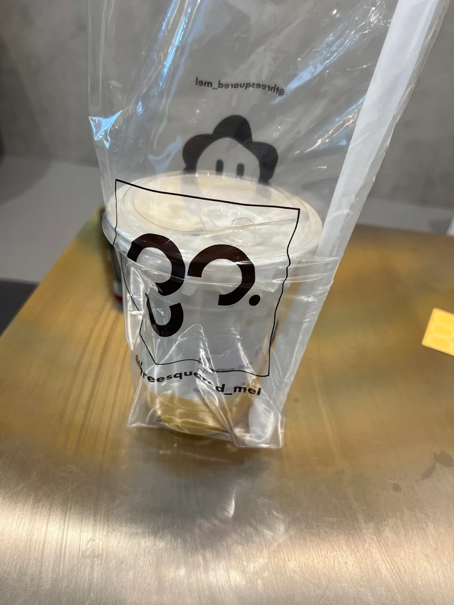 Highlights, Liuni Tea 琉璃净东方茶饮