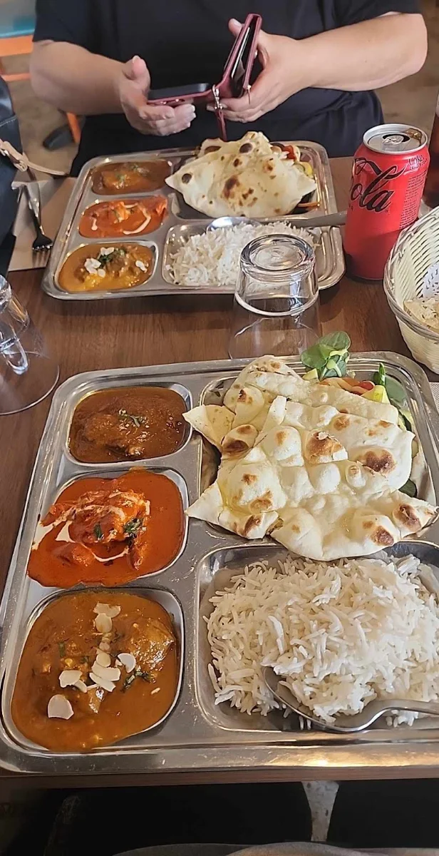 Naan V, Kohlis Indian Restaurant Nowra