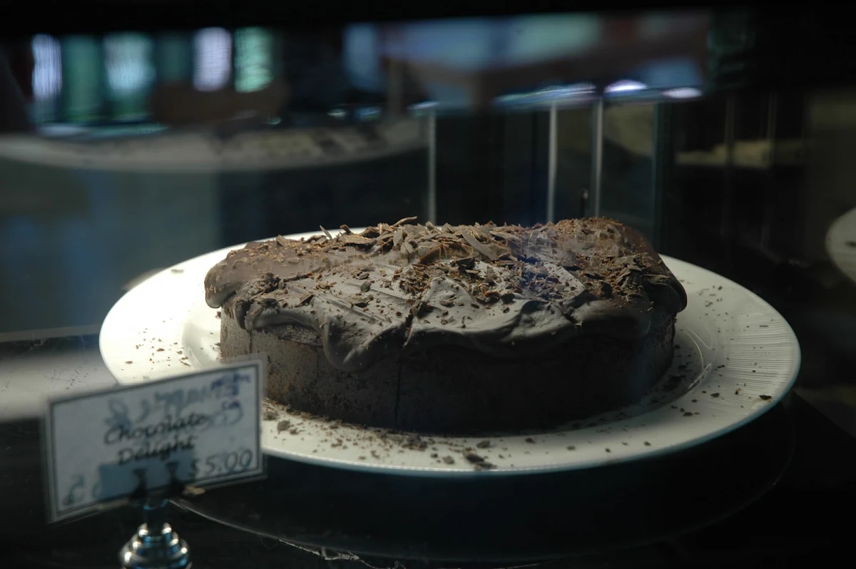 Highlights, Big Love Café