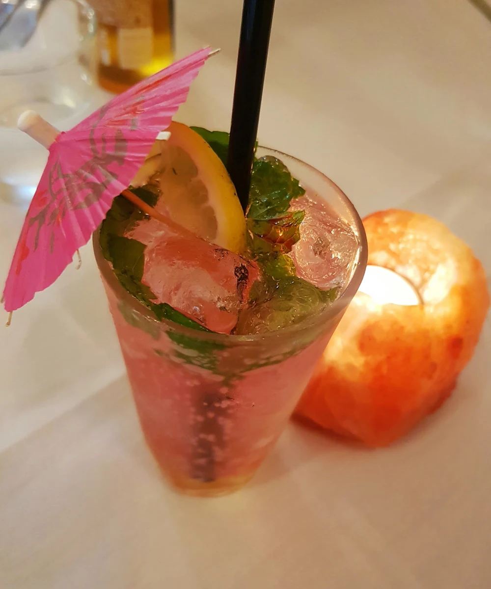 Lime Mint Drinks, Taste of the Himalayas