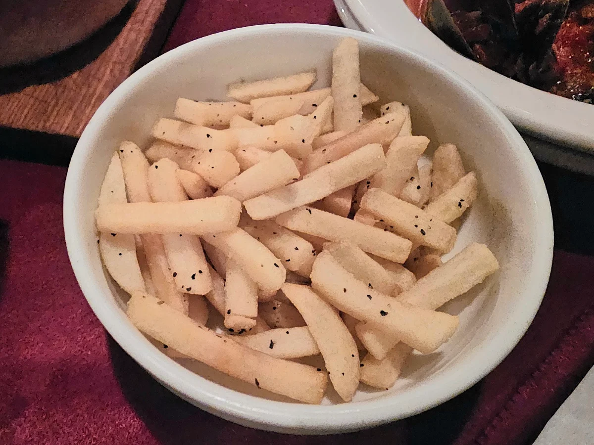 Chips, Amici Trattoria Restaurant