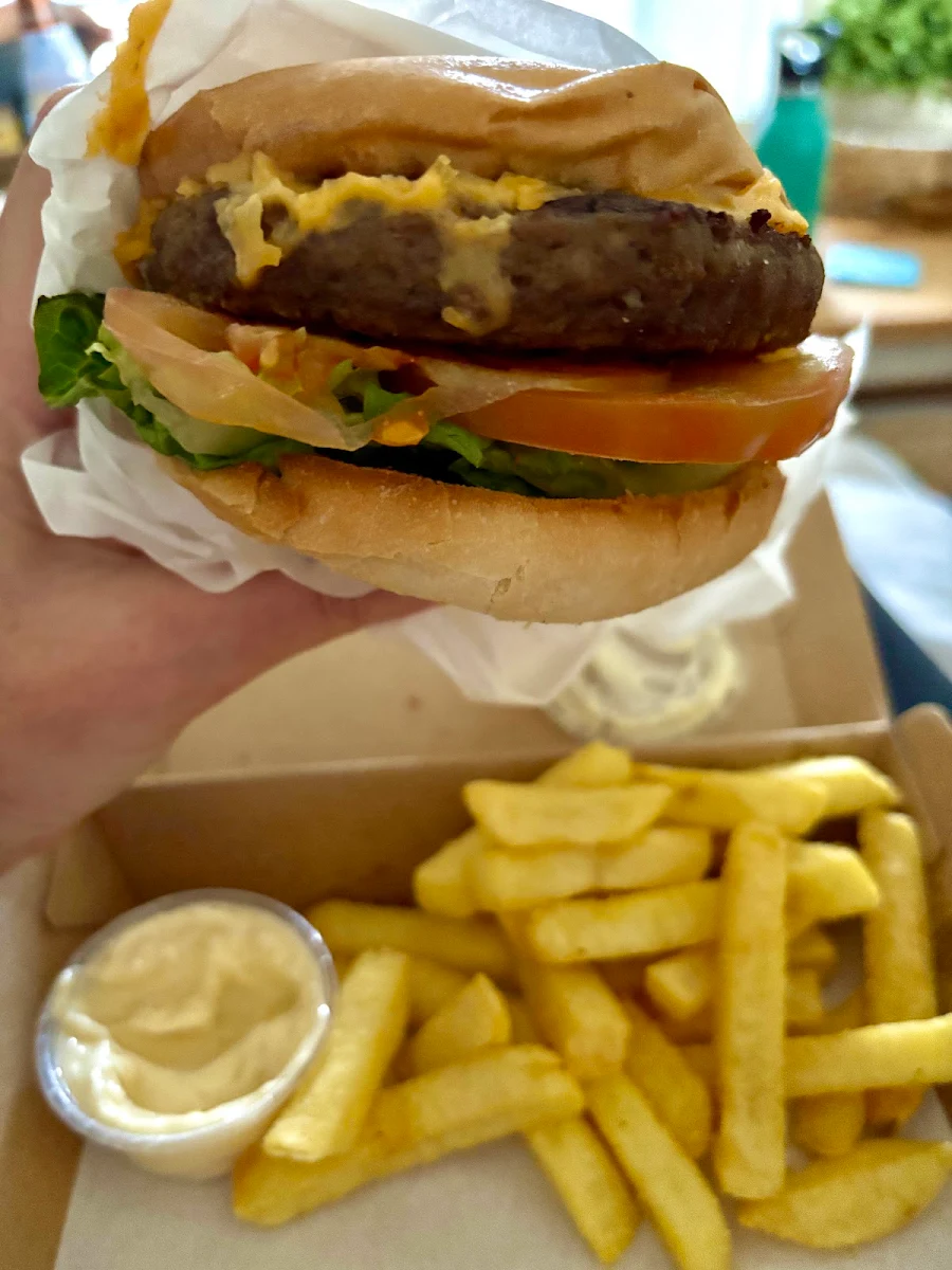 Hamburger & Chips, Sea Fuel Cleveland