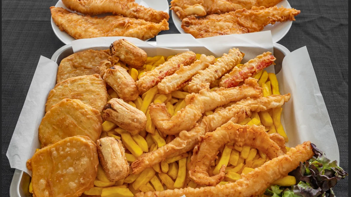 Highlights, Captain Con's Fish and Chips