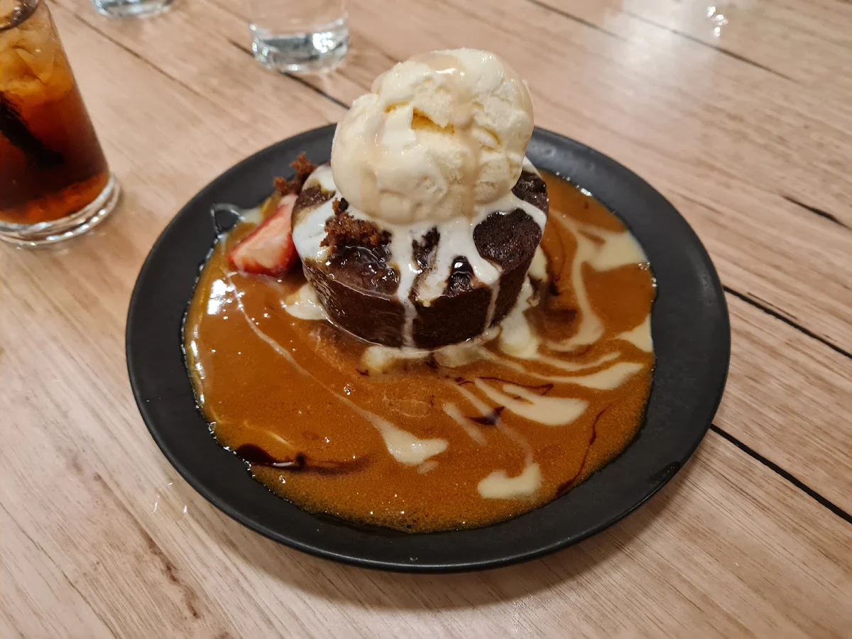 Sticky Date Pudding
