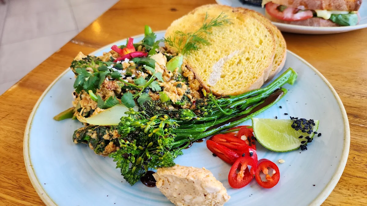 Thal Scrambled Tofu
